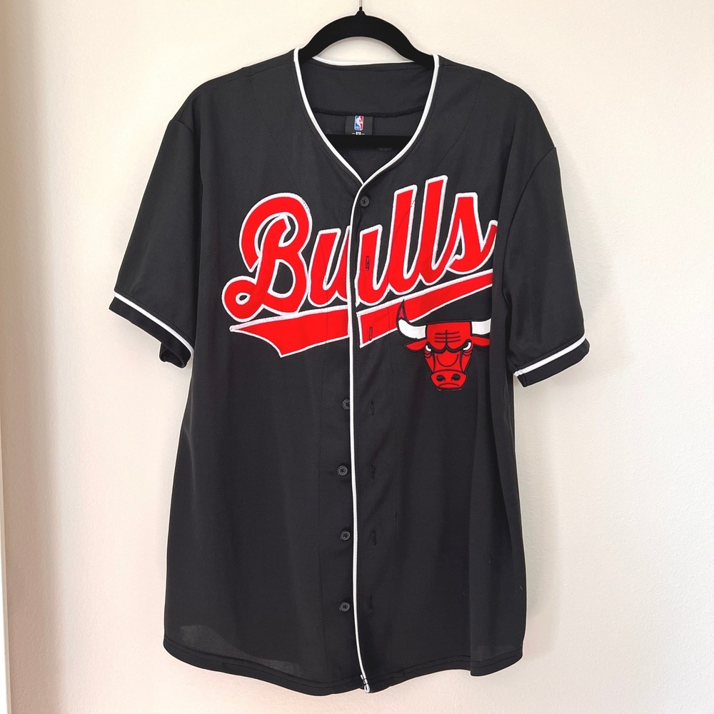 NBA Chicago‎ Bulls Baseball Jersey Mens Large Black Red Button Up Number 66 Logo